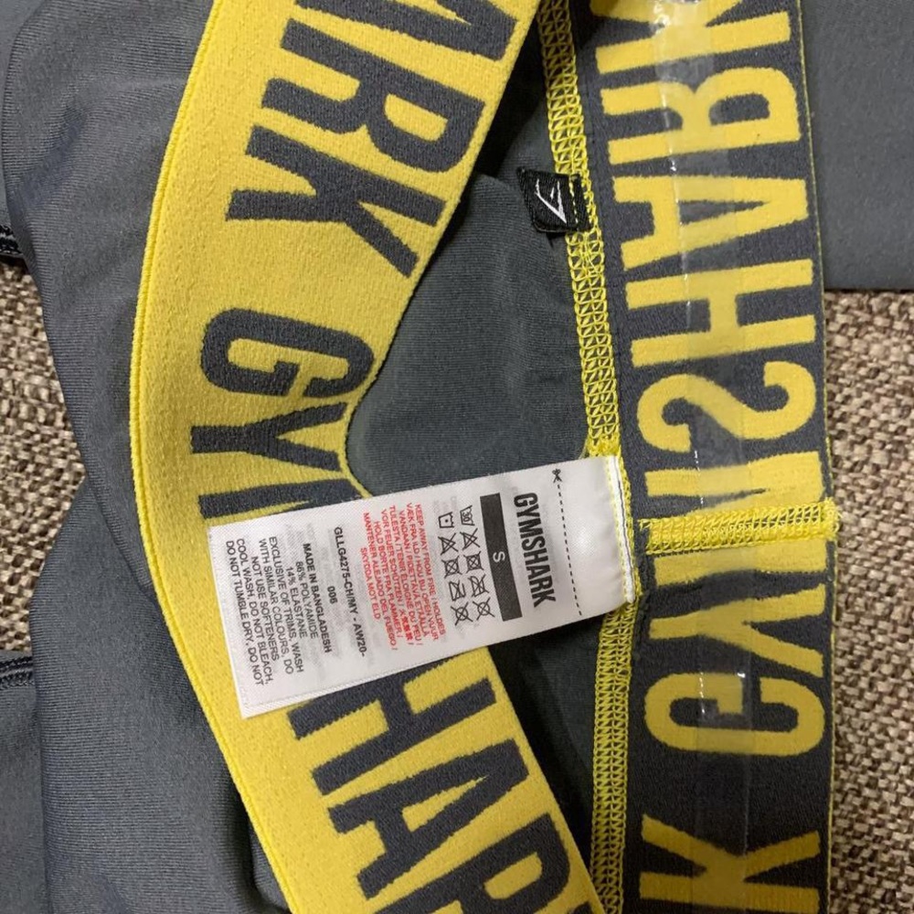 Gymshark Grey Yellow logo waistband